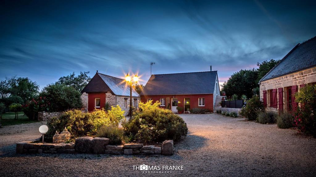 Location De La Ferme De Kerraoul Vila Combrit Exterior foto